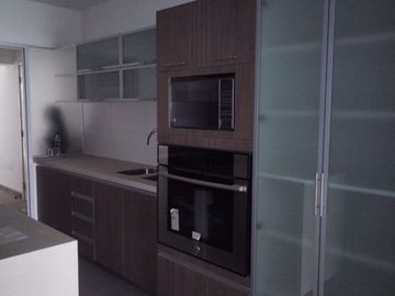 VENTA DEPARTAMENTO AV. CIRCUNVALACIÓN GOLF LOS INCAS SURCO