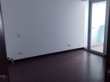VENTA DEPARTAMENTO AV. CIRCUNVALACIÓN GOLF LOS INCAS SURCO