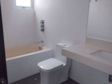 VENTA DEPARTAMENTO AV. CIRCUNVALACIÓN GOLF LOS INCAS SURCO