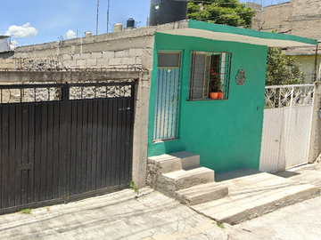 CASA EN CALLE IGNACIO MANUEL ALTAMIRANO, SAN ISIDRO LA PAZ, NICOLAS ROMERO. ¡NO CRÉDITOS!