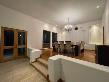 Residencia en Venta San Gonzalo Colomos Patria, Zona Dorada Zapopan