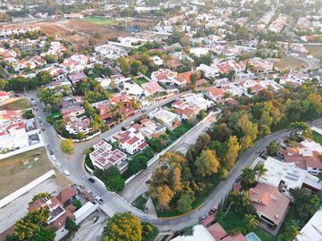 Residencia en Venta San Gonzalo Colomos Patria, Zona Dorada Zapopan