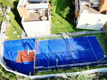 VENTA DE CASAS EXCLUSIVAS EN RESIDENCIAL CON ALBERCA EN YAUTEPEC, MORELOS.