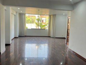 VENDO LINDO DEPARTAMENTO EN AV. BUENAVISTA - CHACARILLA DEL ESTANQUE, SAN BORJA.