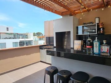 VENTA HERMOSO DUPLEX EN URB. LAS VIOLETAS SURCO