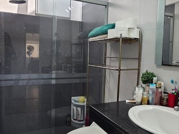 VENTA HERMOSO DUPLEX EN URB. LAS VIOLETAS SURCO