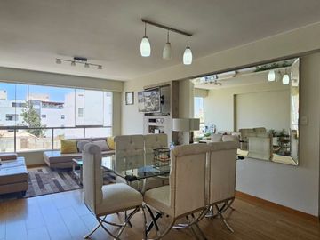 VENTA HERMOSO DUPLEX EN URB. LAS VIOLETAS SURCO