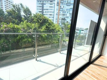 VENTA DE EXCLUSIVO DEPARTAMENTO EN SAN ISIDRO