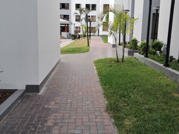 Venta de Departamento 3 Dormitorios, Cochera en Urb. Golf Los Incas, Surco