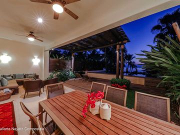 Departamento Beachfront en venta en Veneros, Punta de Mita