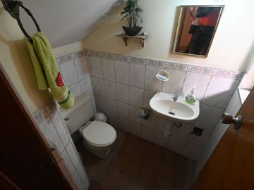 VENDO CASA DE 206 M² 3 PISOS - CHACLACAYO