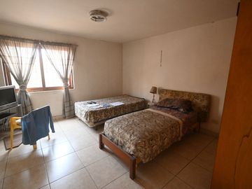 VENDO CASA DE 206 M² 3 PISOS - CHACLACAYO