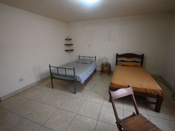 VENDO CASA DE 206 M² 3 PISOS - CHACLACAYO