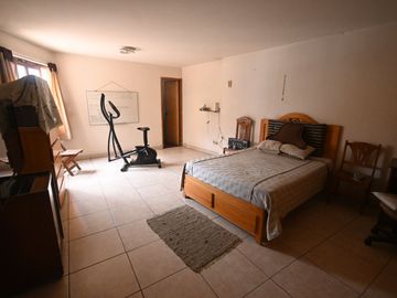 VENDO CASA DE 206 M² 3 PISOS - CHACLACAYO