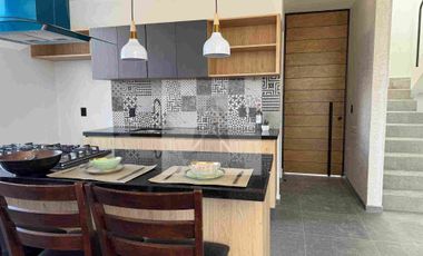 VENTA DE CASAS EN LOMAS DE ANGELOPOLIS CERCA DE NUEVO CENTRO COMERCIAL Y CASCATTA  CLUSTER NUEVO CON ALBERCA CASA CLUB 3 prototipos diferentes esquemas de pago todos los crédito