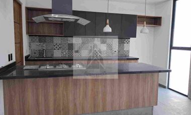 VENTA DE CASAS EN LOMAS DE ANGELOPOLIS CERCA DE NUEVO CENTRO COMERCIAL Y CASCATTA  CLUSTER NUEVO CON ALBERCA CASA CLUB 3 prototipos diferentes esquemas de pago todos los crédito