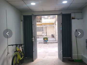 🚨 ¡LOCAL COMERCIAL EN ALQUILER CERCA DEL OVALO SANTA ANITA! 🚨
