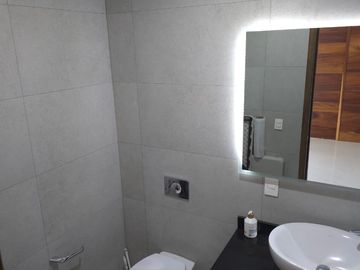 Exclusiva Residencia en Venta en Arauca Bosque Residencial, Zapopan