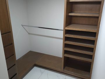 Exclusiva Residencia en Venta en Arauca Bosque Residencial, Zapopan