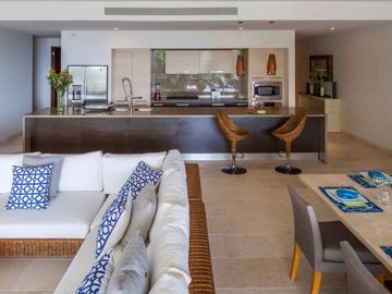 Departamento con playa privada en venta en La Cruz