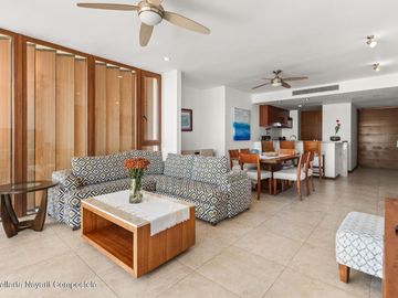 Departamento con vista al mar en venta en La Cruz