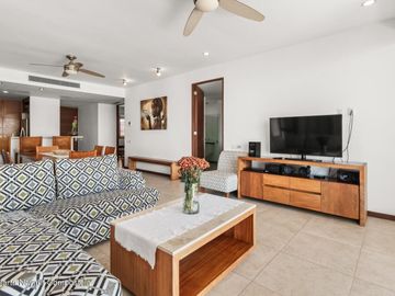Departamento con vista al mar en venta en La Cruz