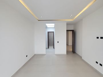 En venta lujosa y moderna casa en proyecto en Isla Celeste etapa Babor, Samborondon
