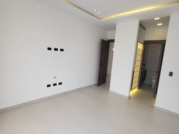En venta lujosa y moderna casa en proyecto en Isla Celeste etapa Babor, Samborondon