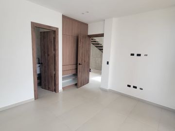 En venta lujosa y moderna casa en proyecto en Isla Celeste etapa Babor, Samborondon