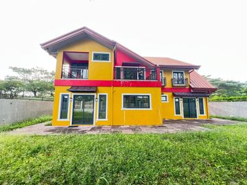 Big House & Lot For Sale in The Orchard Dasmarinas Cavite At The Back Of GolfCourse Near In Vermosa DaangHari.