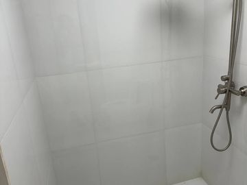 Repriced! FOR SALE: 2-Bedroom Fully Furnished Unit in Fort Palm Spring BGC