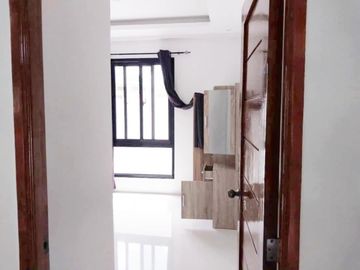 Tagaytay 4 Bedroom House and Lot For Sale with swimming pool