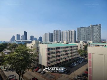คอนโดพระยาภิรมย์ รีเจ้นท์ ตากสิน-สาทร (รีโนเวท) ใกล้รถไฟฟ้าBTSโพธิ์นิมิตร