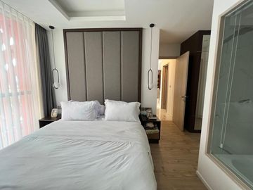 Disewakan Apartemen Mewah di South Quarter – 2BR, Fully Furnished, USD 2.000/bln Minimal 1 Tahun
