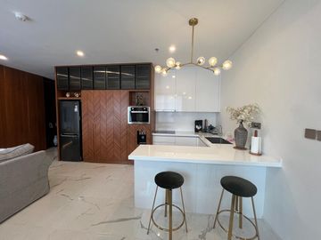 Disewakan Apartemen Mewah di South Quarter – 2BR, Fully Furnished, USD 2.000/bln Minimal 1 Tahun