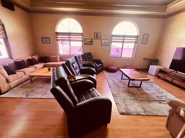 Casa en Venta, Estricta Seguridad, Amueblada, De Lujo, Cumbres 4 sector, Monterrey, Nuevo León