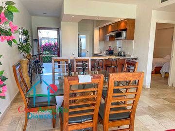 Departamento en renta mensual en contrato anual con vista al campo de golf