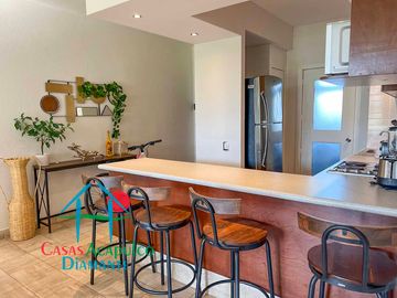 Departamento en renta mensual en contrato anual con vista al campo de golf