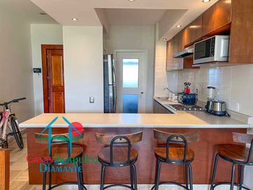 Departamento en renta mensual en contrato anual con vista al campo de golf