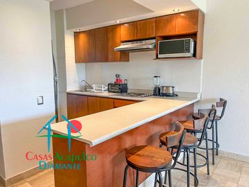 Departamento en renta mensual en contrato anual con vista al campo de golf