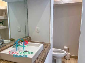 Departamento en renta mensual en contrato anual con vista al campo de golf