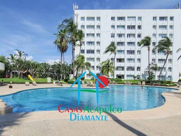 Departamento en renta mensual en contrato anual con vista al campo de golf