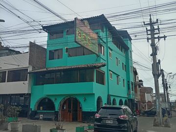 SE VENDE HOSTAL EN FUNCIONAMIENTO