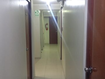 SE VENDE HOSTAL EN FUNCIONAMIENTO