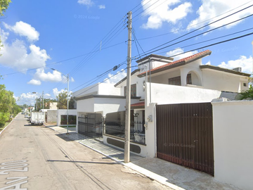 VENTA DE CASA EN AV 2000 FRACCIORAMA SAN FRANCISCO DE CAMPECHE CAMPECHE
