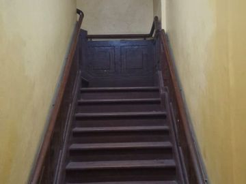 VENTA DE INMUEBLE COMERCIAL - 286M2 - 2do, 3ro y 4to piso zona