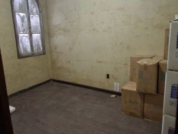 VENTA DE INMUEBLE COMERCIAL - 286M2 - 2do, 3ro y 4to piso zona