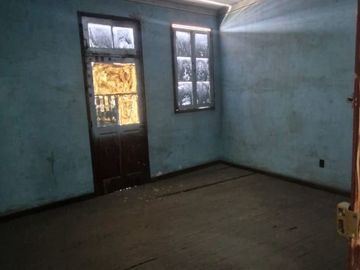 VENTA DE INMUEBLE COMERCIAL - 286M2 - 2do, 3ro y 4to piso zona