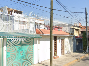 Casa 🏡 de oportunidad en Bosques de Irán 15, Bosques de Aragón, 57170 Cdad. Nezahualcóyotl,  Méx.  ✨💵