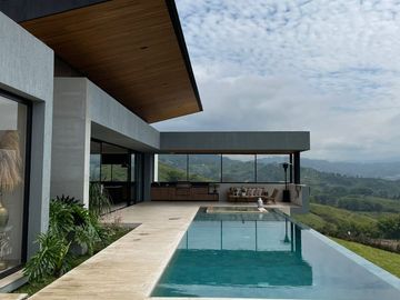CASA CAMPESTRE EN VENTA PEREIRA EN CONDOMINIO